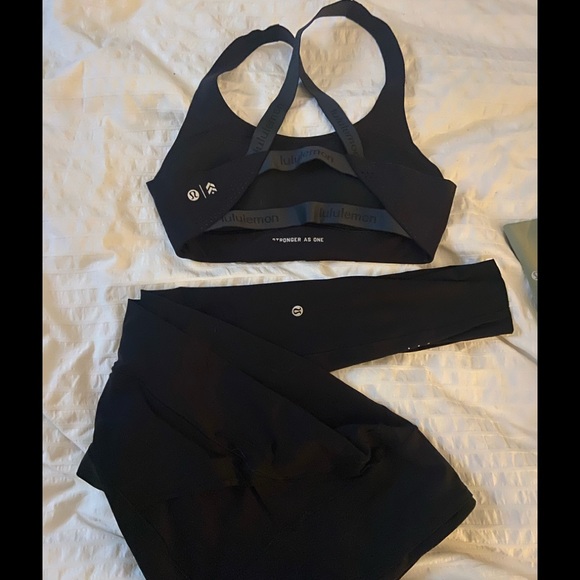 Lululemon Set: FF tights, adapt the strap bra 6 - Picture 2 of 6